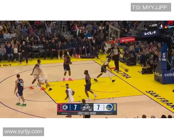 2019年勇士队与快船队比赛中库里精彩表现数据分析