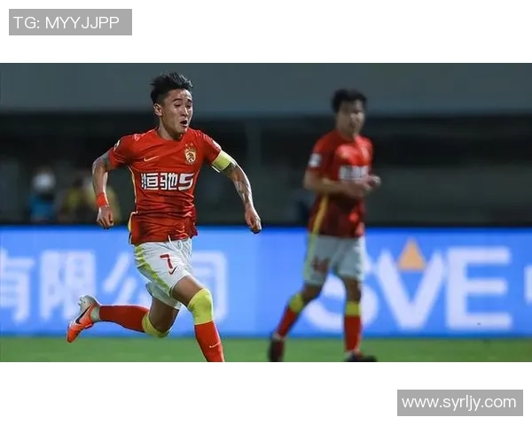 巴黎与马德里竞技激战正酣比分悬念不断引发球迷热议 巴黎与马德里竞技激战正酣比分悬念不断引发球迷热议