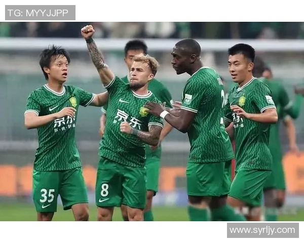 布兰里迎战北京国安期待激烈对抗双方争夺胜利展现足球魅力与团队精神